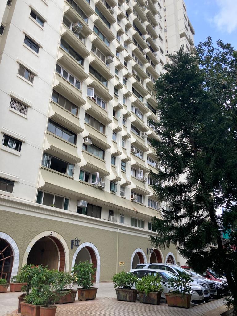 Apartment for Sale in Peddar Road Mumbai