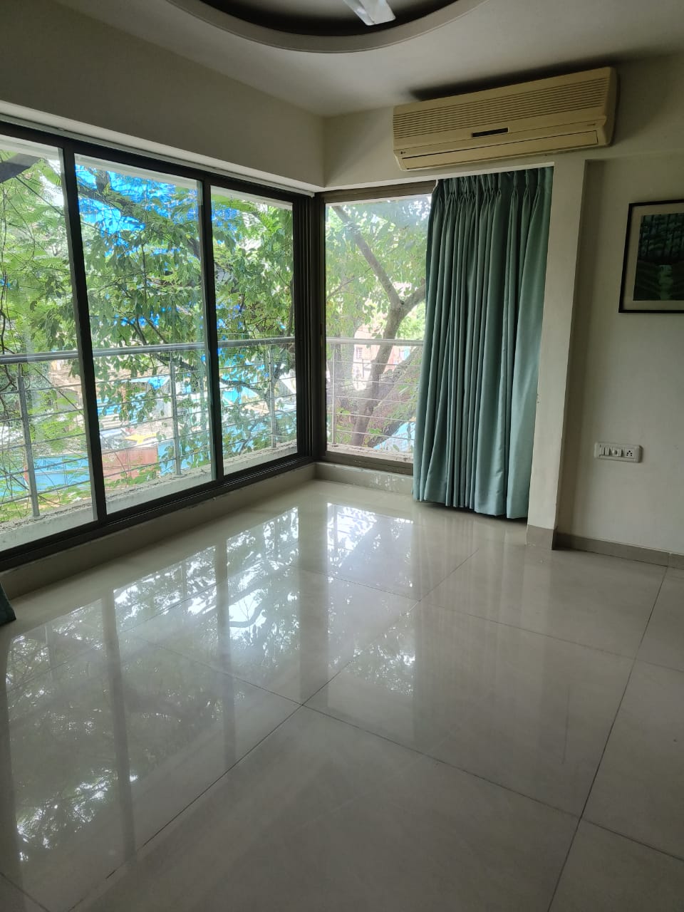 3 BHK Apartment for Sale in S V Road Mumbai