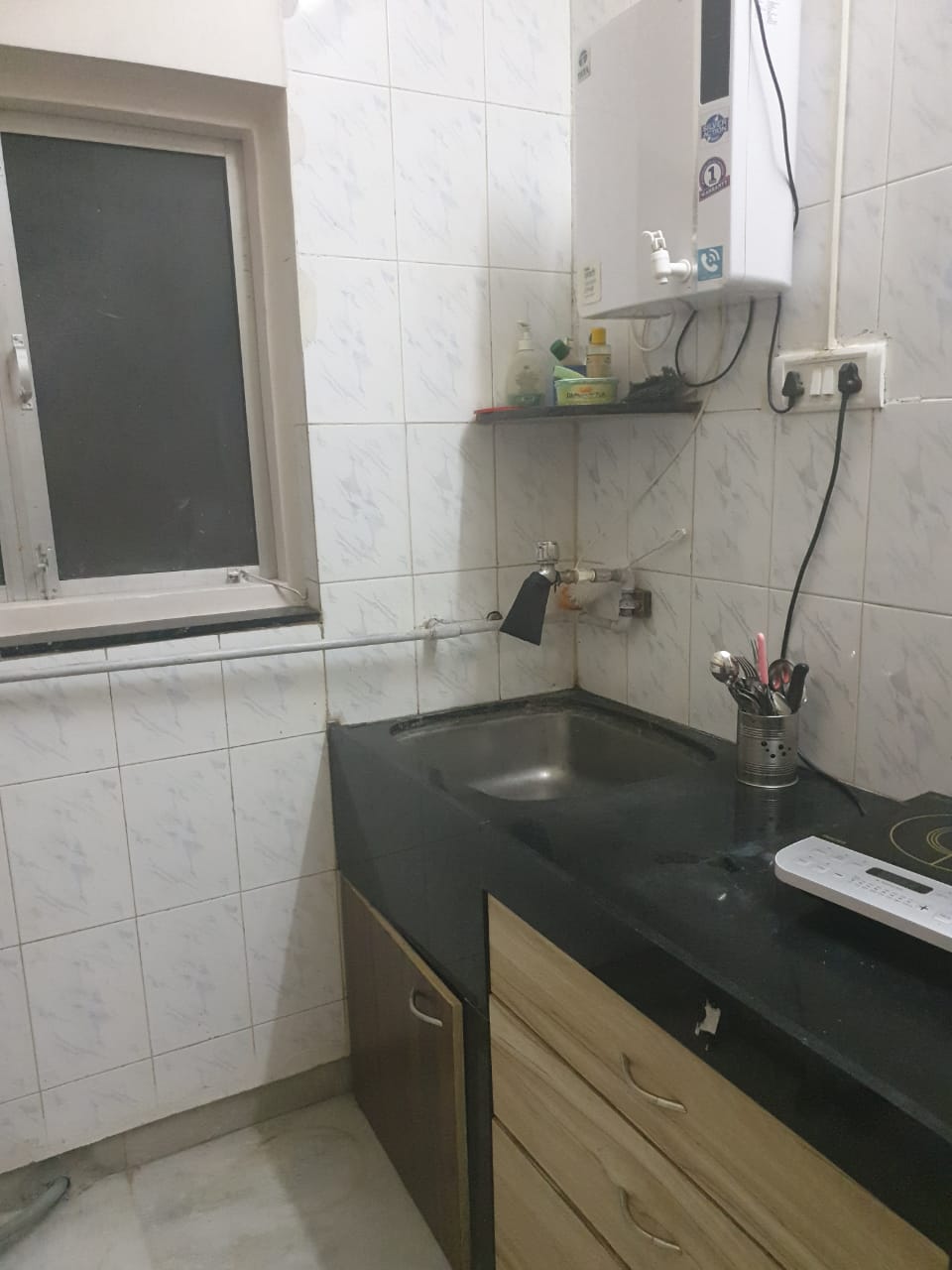 1 BHK Apartment for Rent in Khar West Mumbai