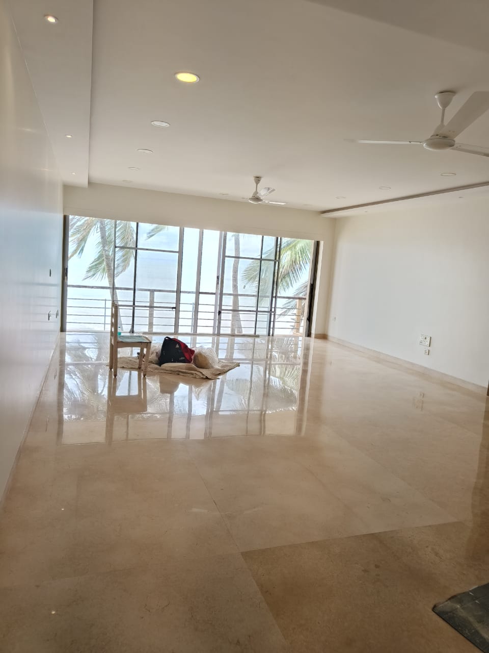 3 BHK Apartment for Rent in Juhu Tara Road Mumbai