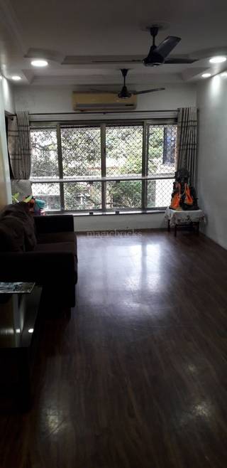 2 BHK Apartment for Sale in Khar West Mumbai