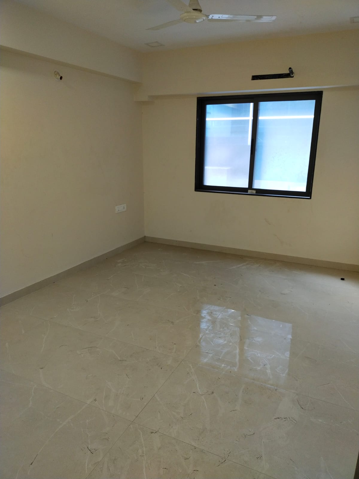 4 BHK Apartment for Sale in Khar West Mumbai