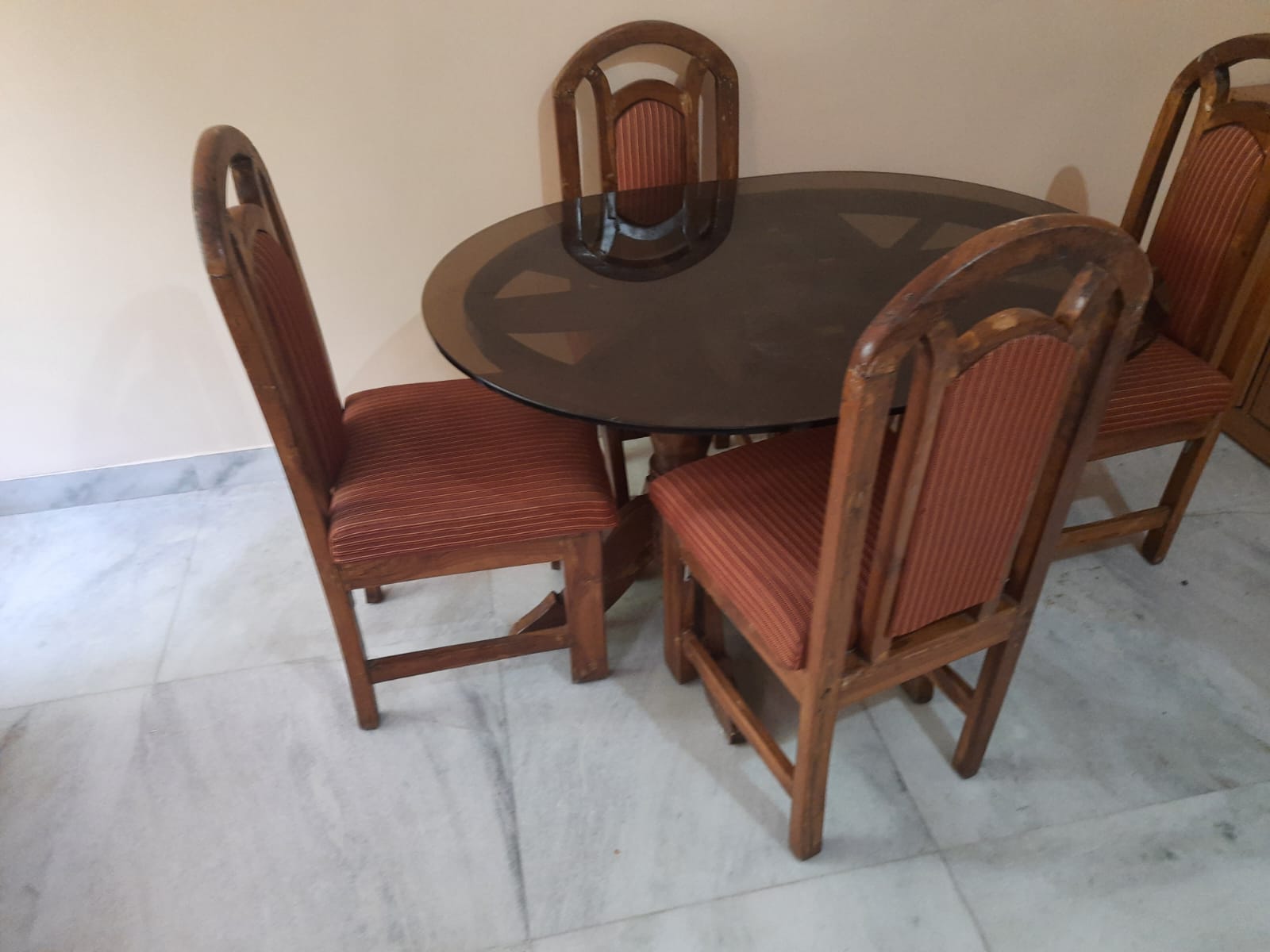1 BHK Apartment for Rent in 7 Bungalow Mumbai