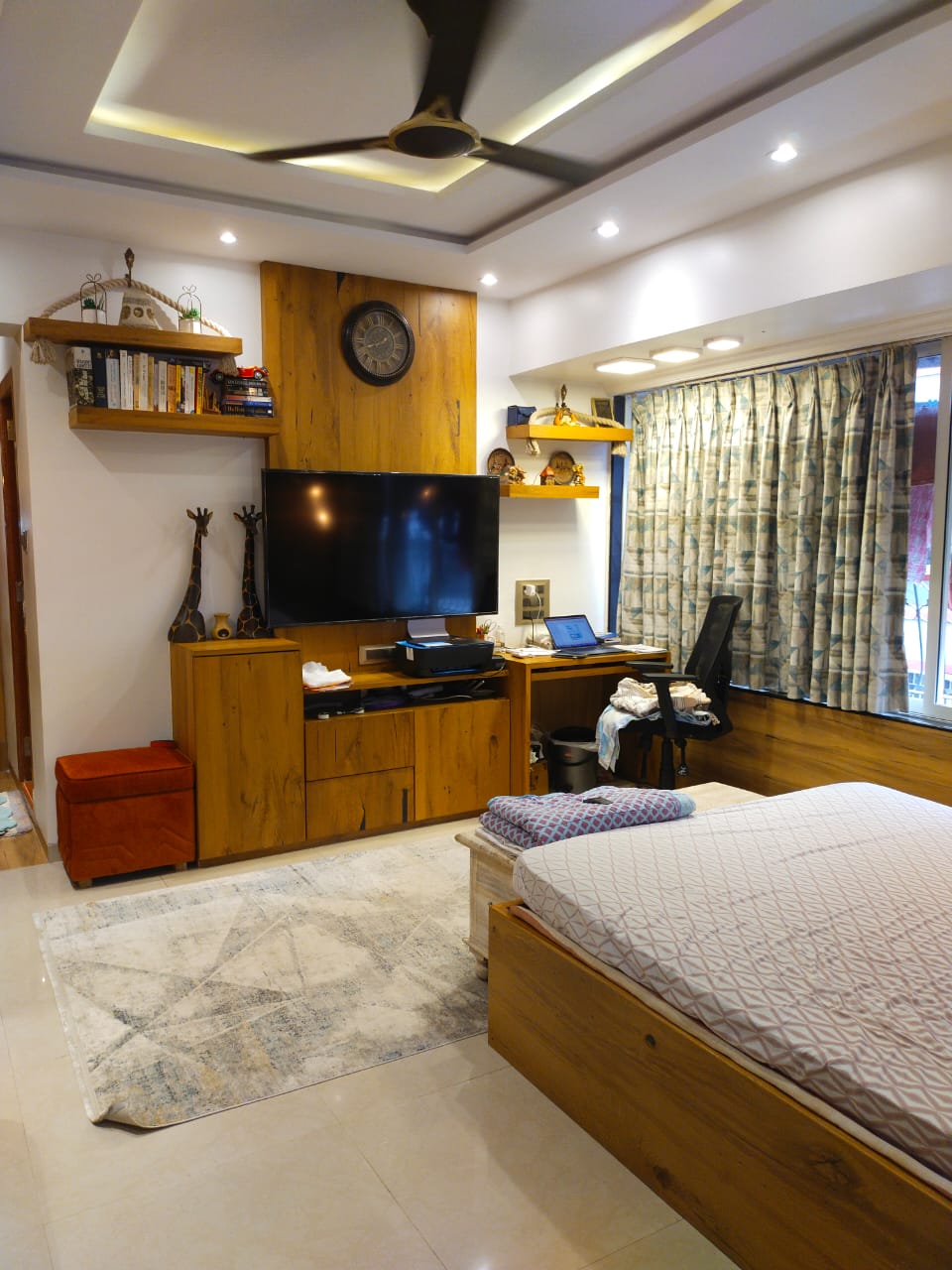 3 BHK Apartment for Sale in Khar West Mumbai
