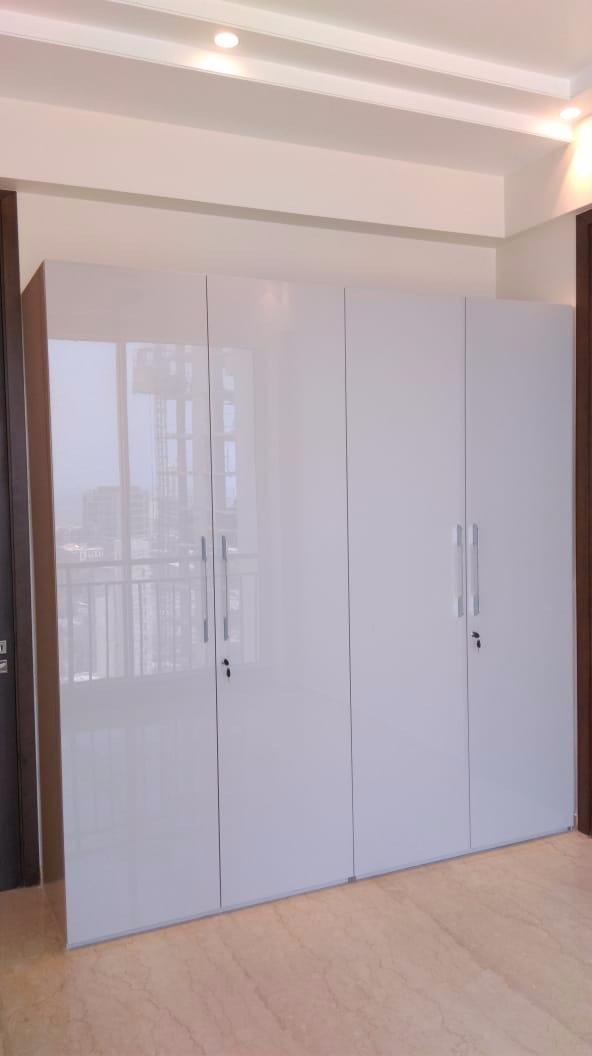3 BHK Apartment for Rent in Off Dr. E Moses Rd Mumbai