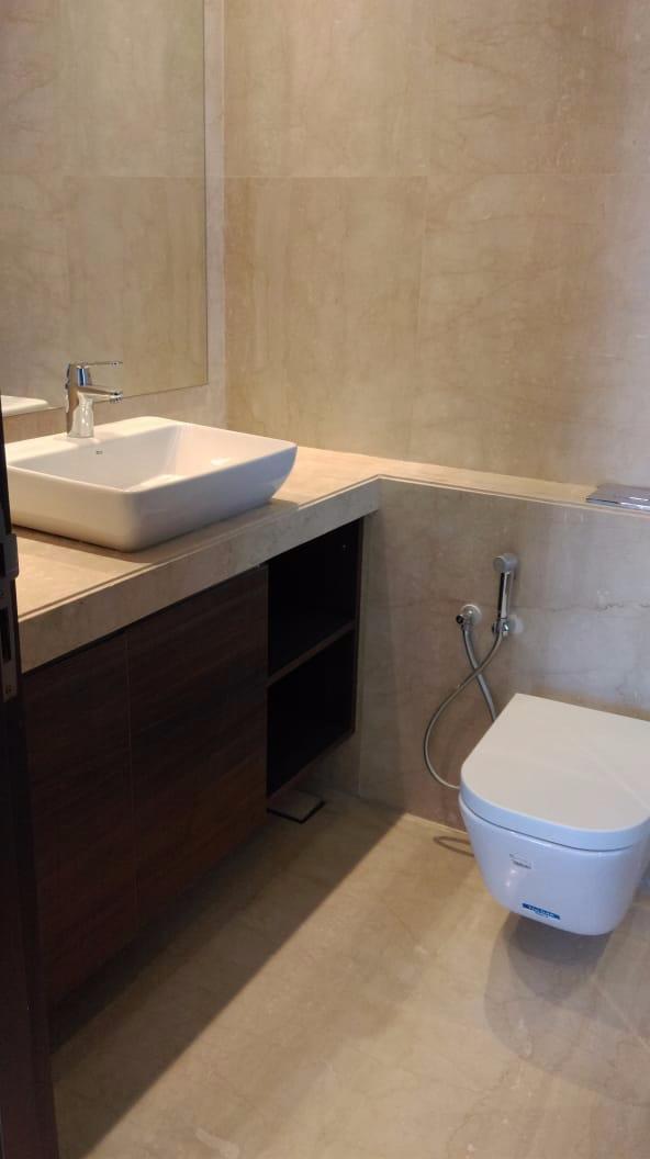 3 BHK Apartment for Rent in Off Dr. E Moses Rd Mumbai