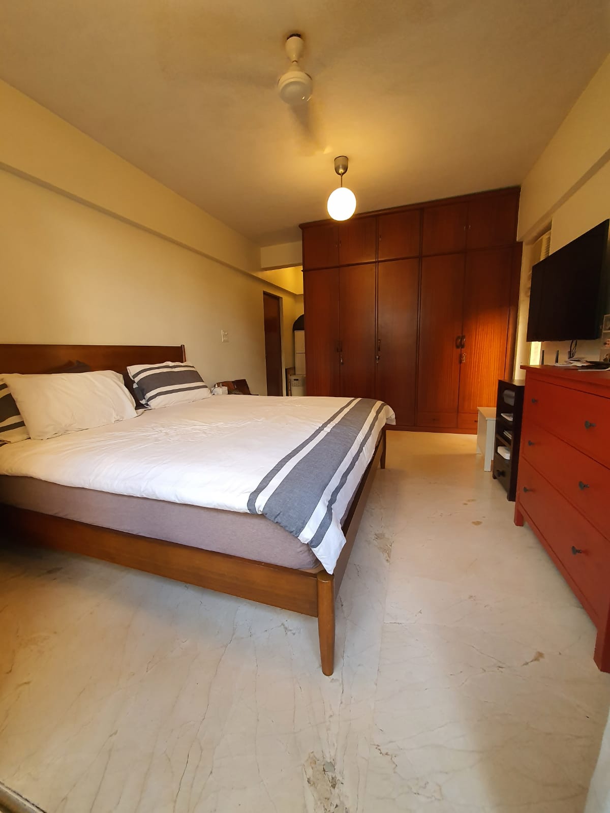 2 BHK Apartment for Sale in Indranarayan Road Mumbai
