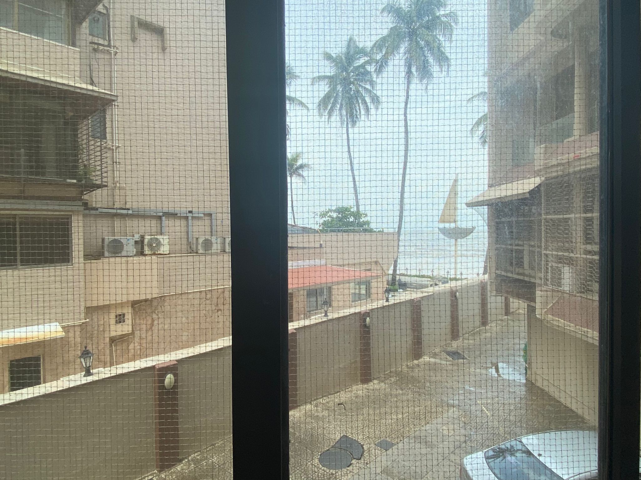 3 BHK Apartment for Sale in Juhu Tara Road Mumbai