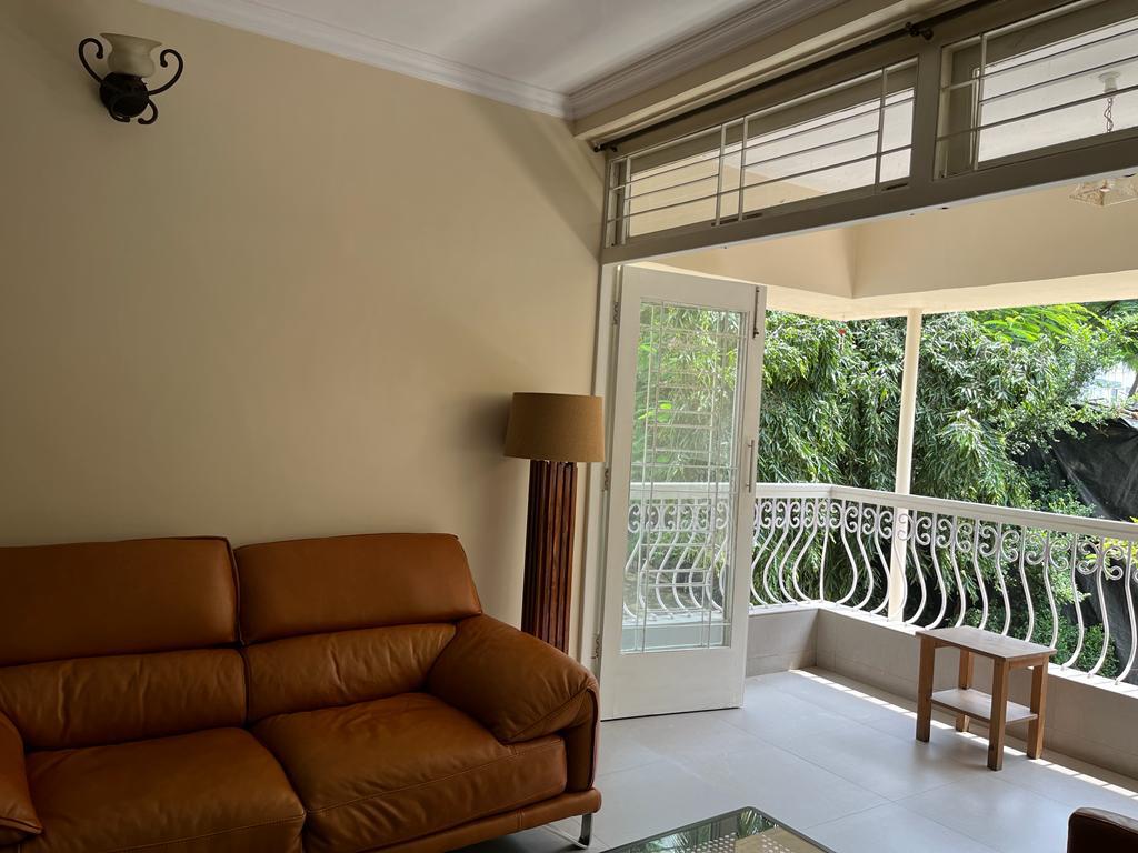 3 BHK Apartment for Sale in Andheri West Mumbai