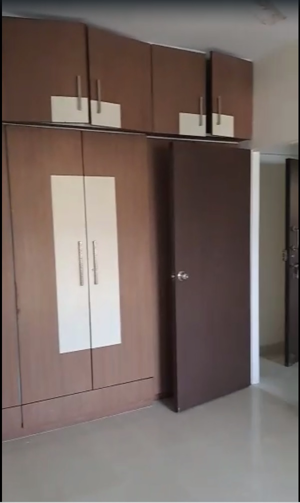 2 BHK Apartment for Rent in Zig Zag Road Mumbai