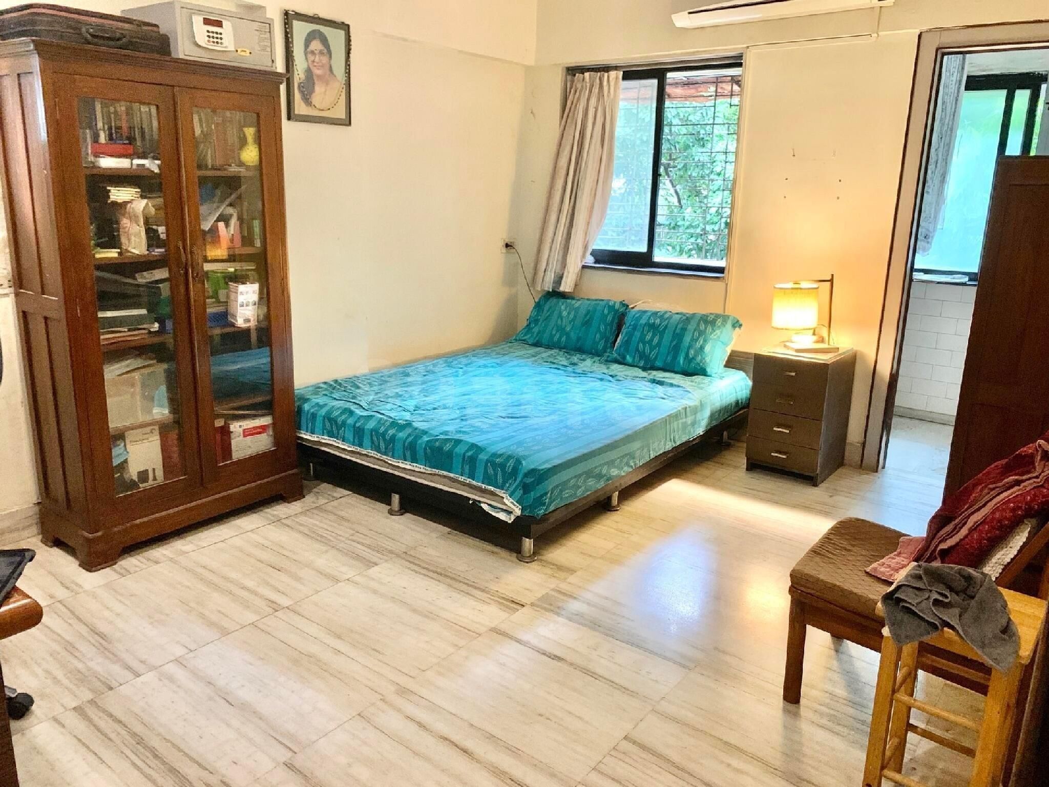3 BHK Apartment for Sale in Juhu church rd Mumbai