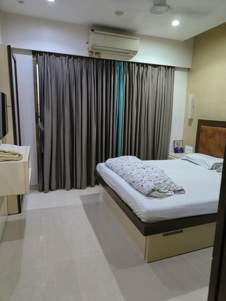 3 BHK Apartment for Sale in S V Road Mumbai