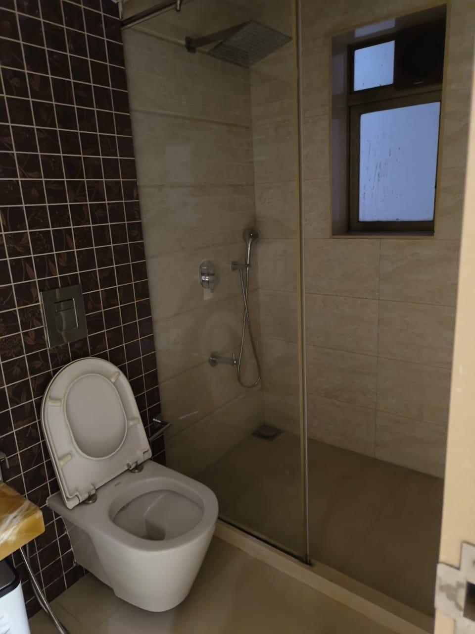 3 BHK Apartment for Sale in S V Road Mumbai