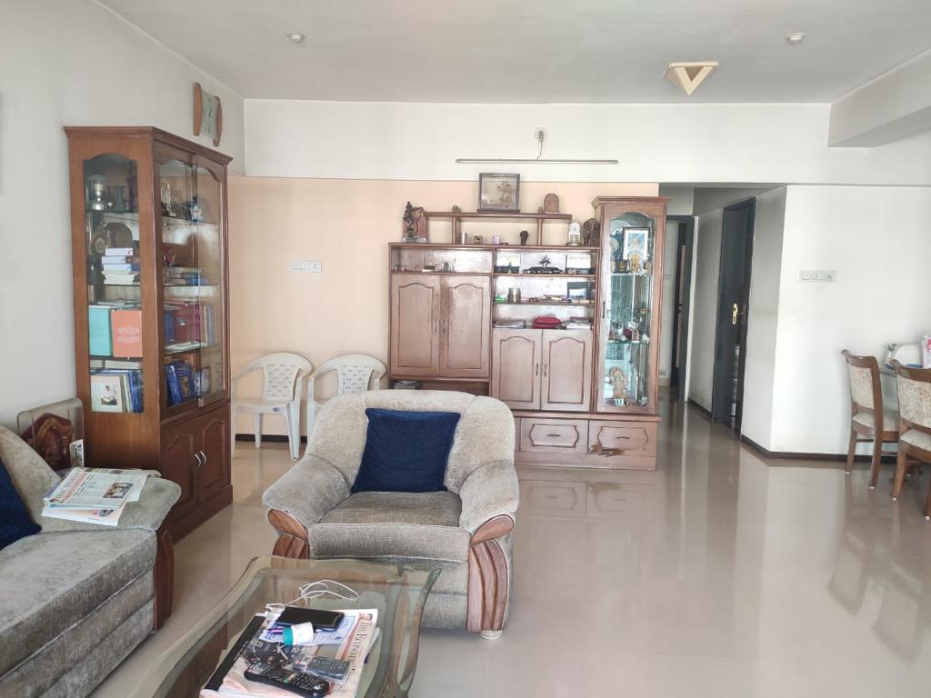 4 BHK Apartment for Rent in Bandra West Mumbai