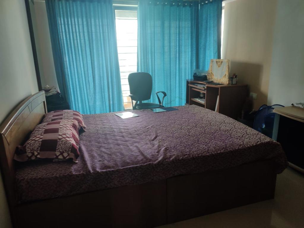 4 BHK Apartment for Rent in Bandra West Mumbai