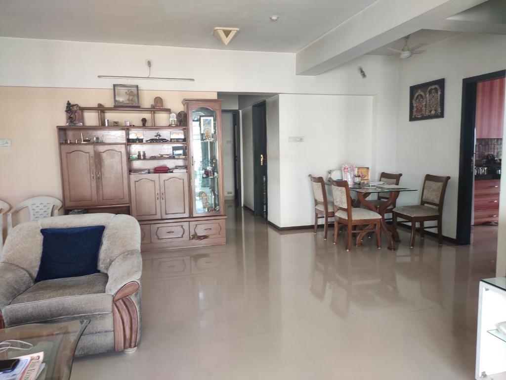 4 BHK Apartment for Rent in Bandra West Mumbai
