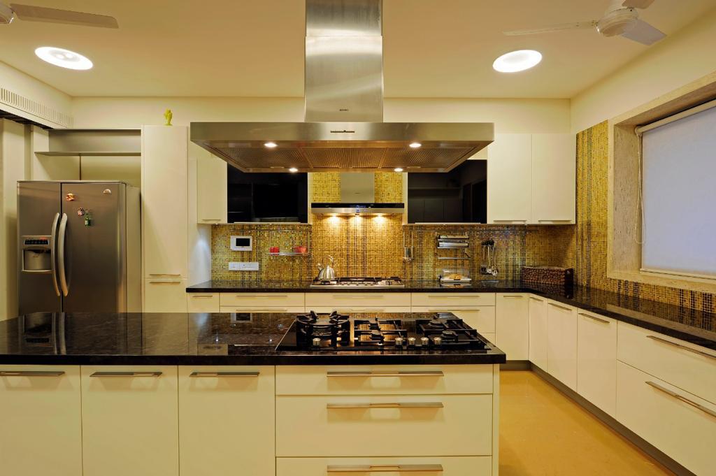 7 BHK Apartment for Sale in 15th Road Mumbai