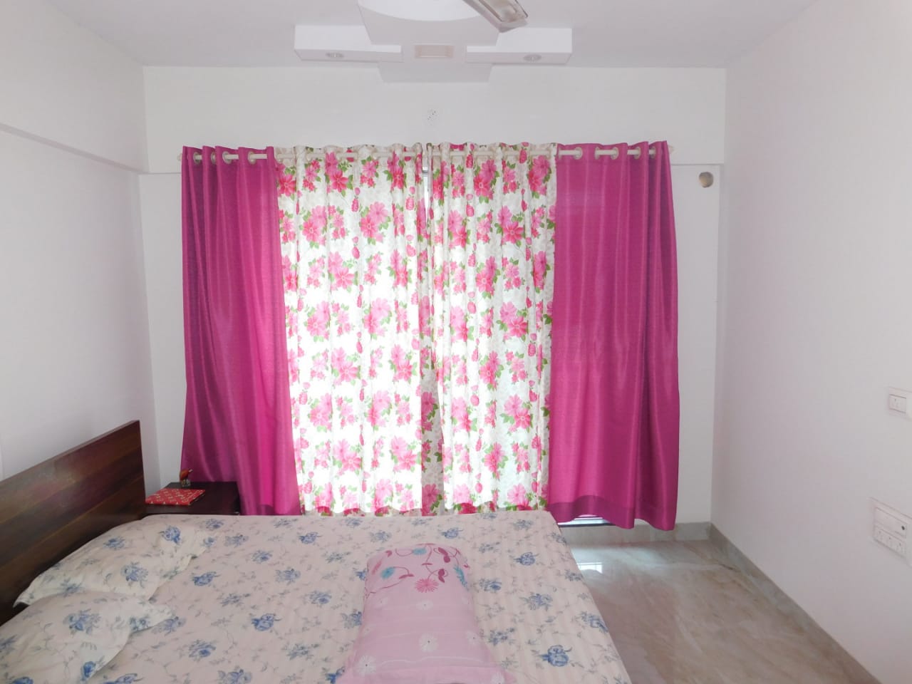 2 BHK Apartment for Sale in Andheri West Mumbai