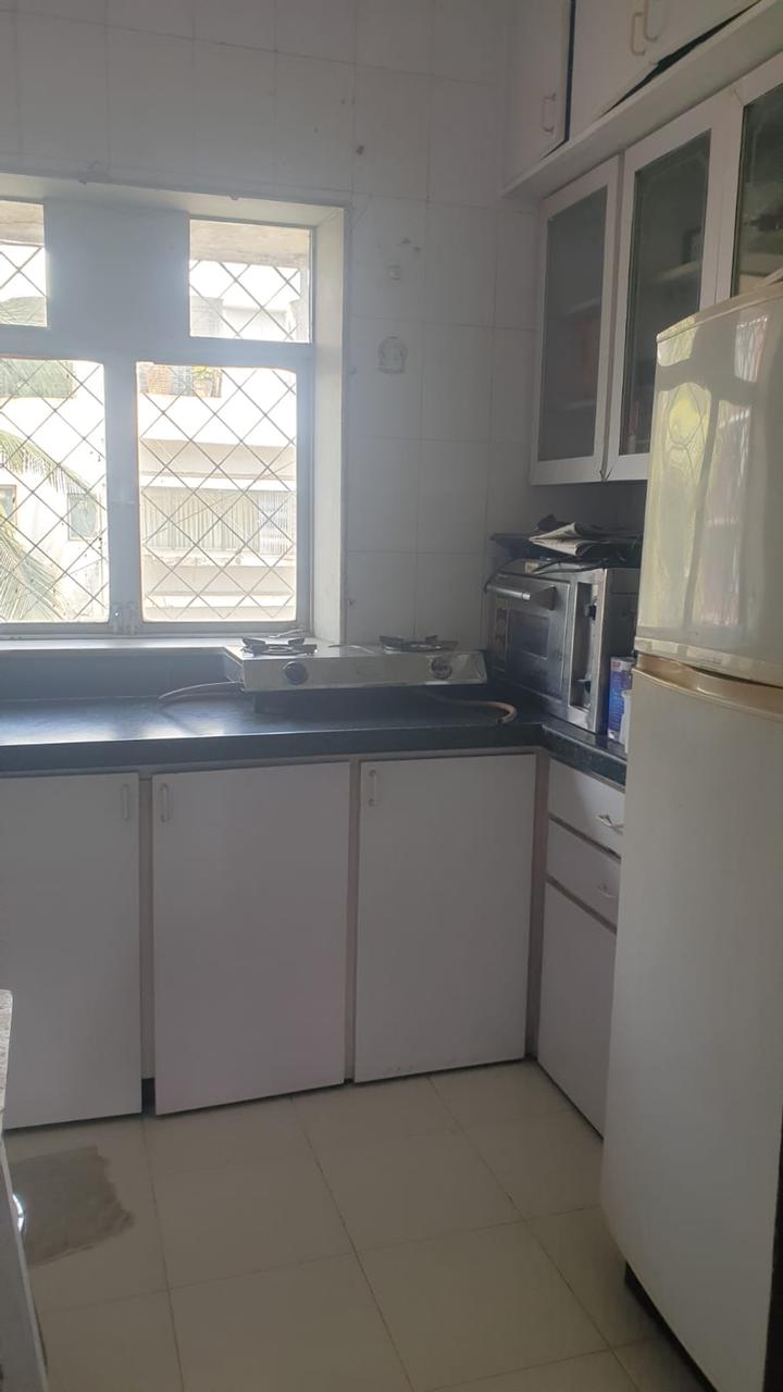 2 BHK Apartment for Rent in Main Avenue Road Mumbai