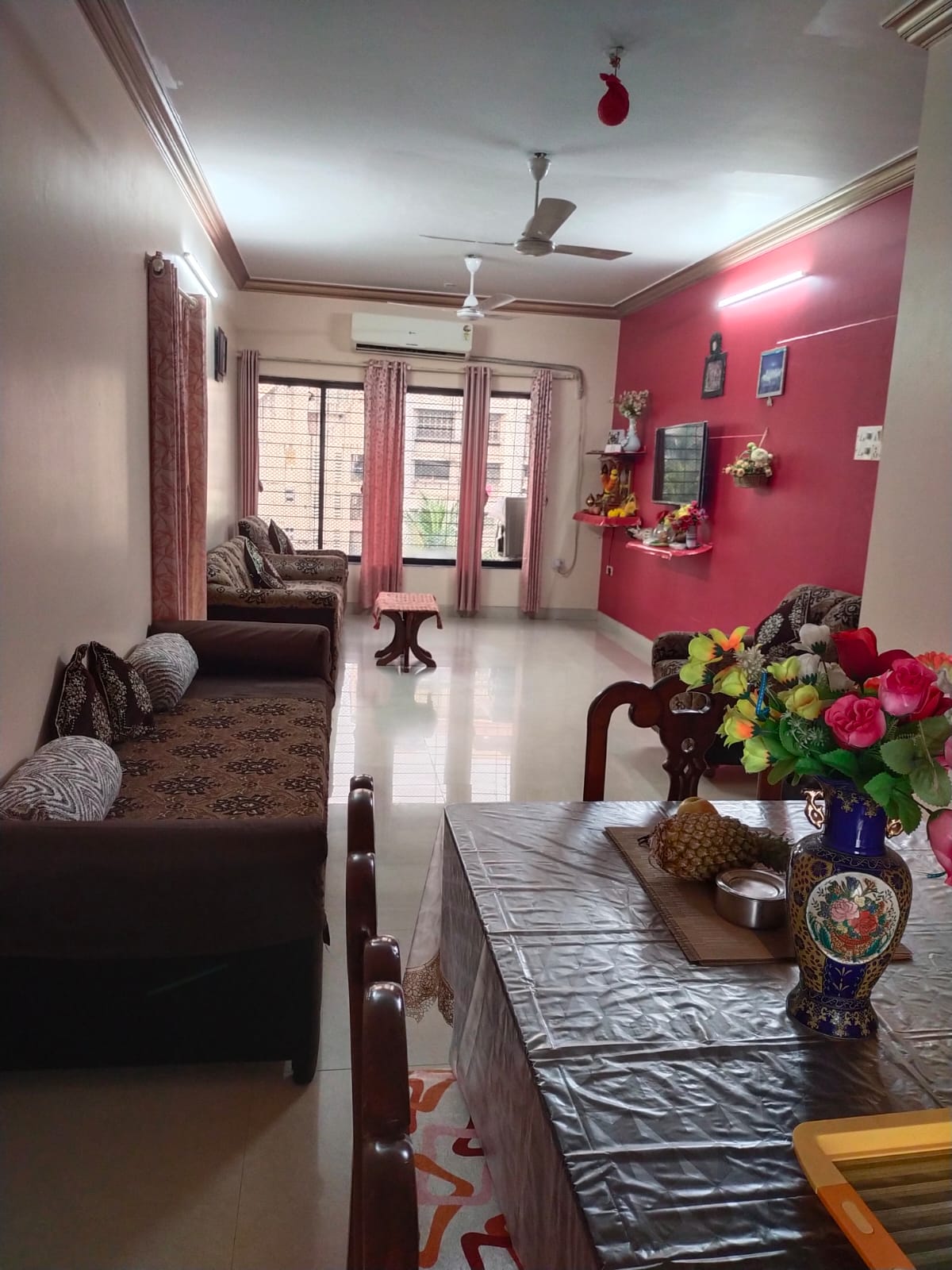 2 BHK Apartment for Rent in Khar West Mumbai