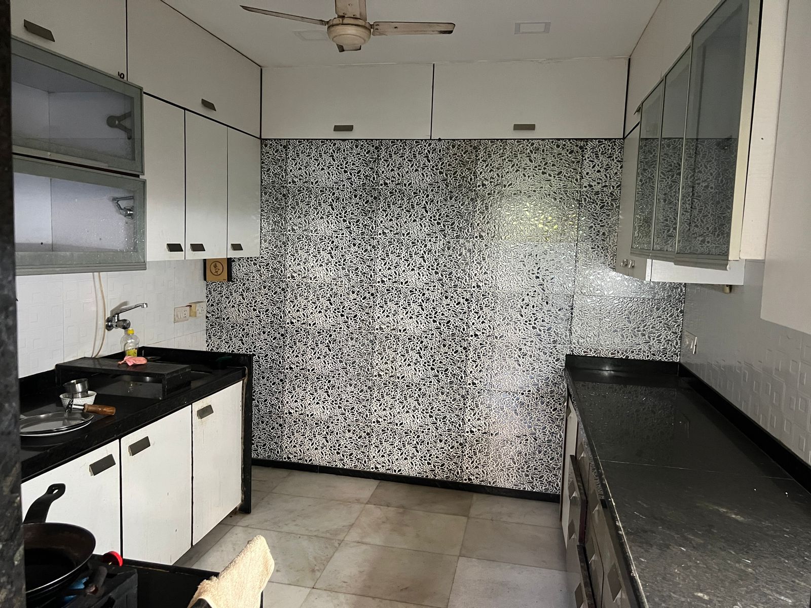 4 BHK Apartment for Rent in Main Avenue Road Mumbai