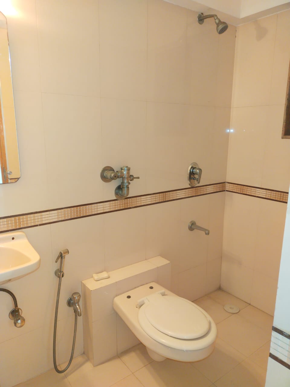 2 BHK Apartment for Sale in 10 Central Avenue Mumbai