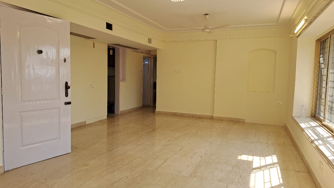 3 BHK Apartment for Rent in Bandra West Mumbai