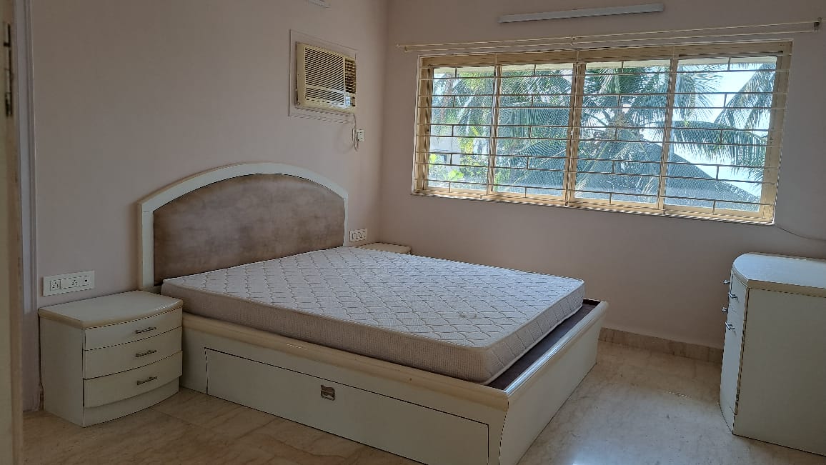 3 BHK Apartment for Rent in Bandra West Mumbai