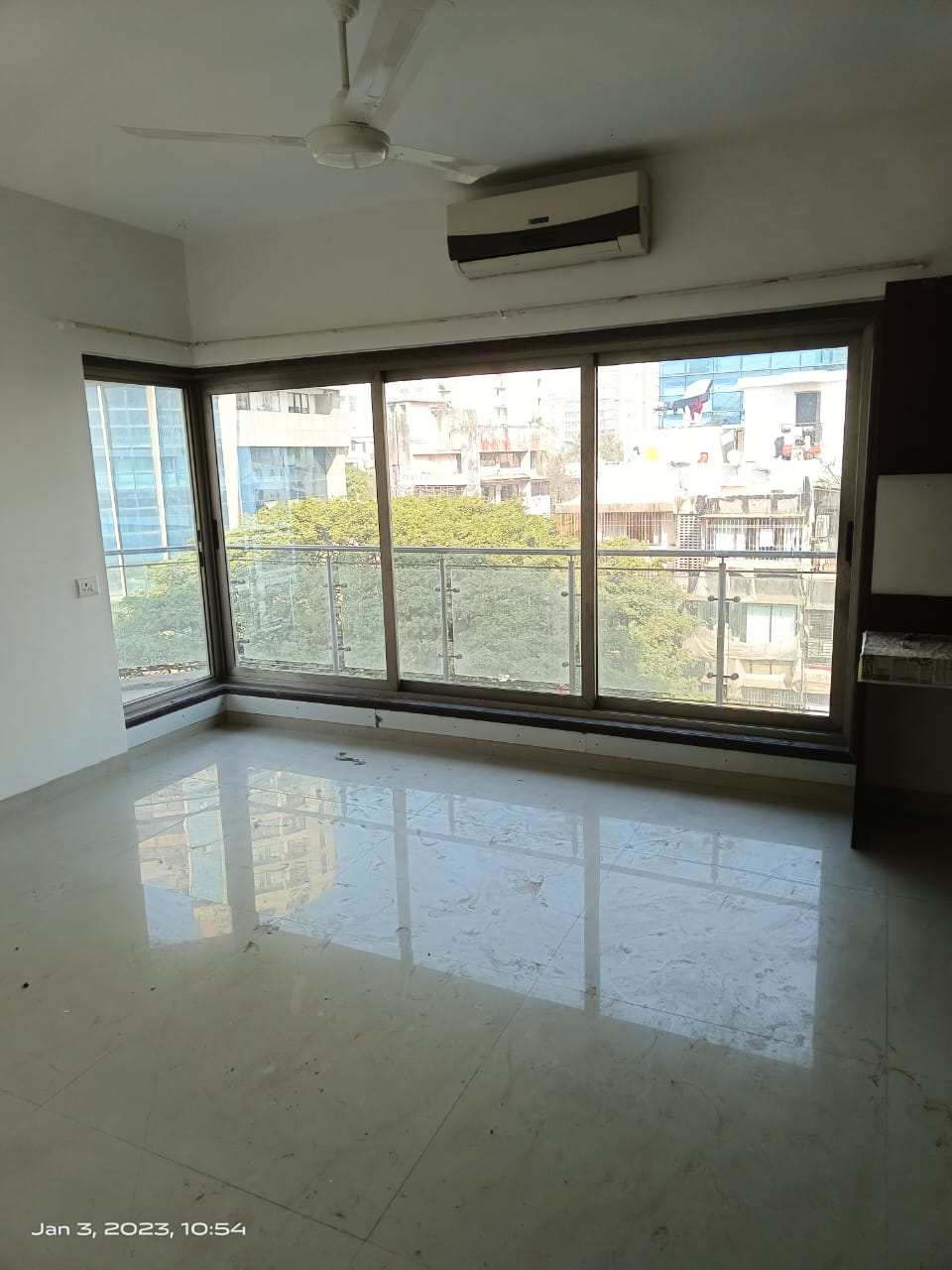 4 BHK Apartment for Rent in Bandra West Mumbai