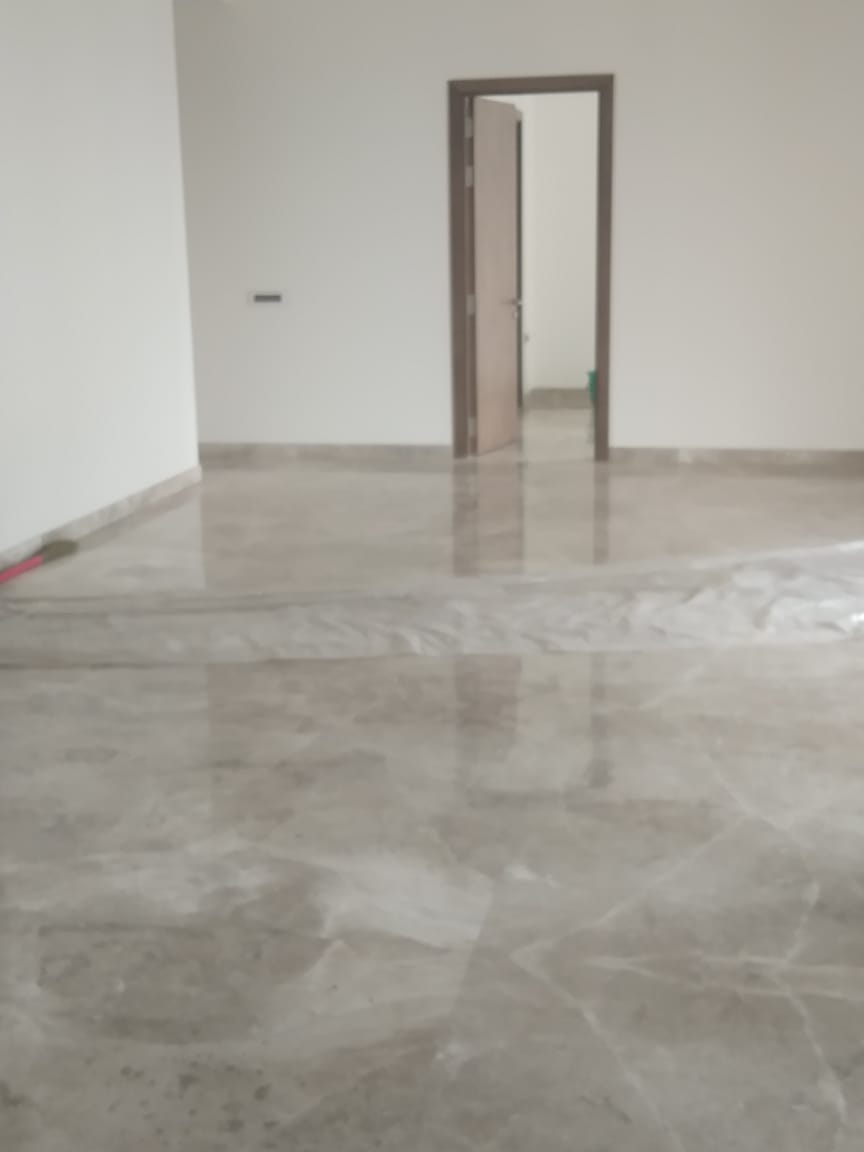 4 BHK Apartment for Sale in Khar West Mumbai
