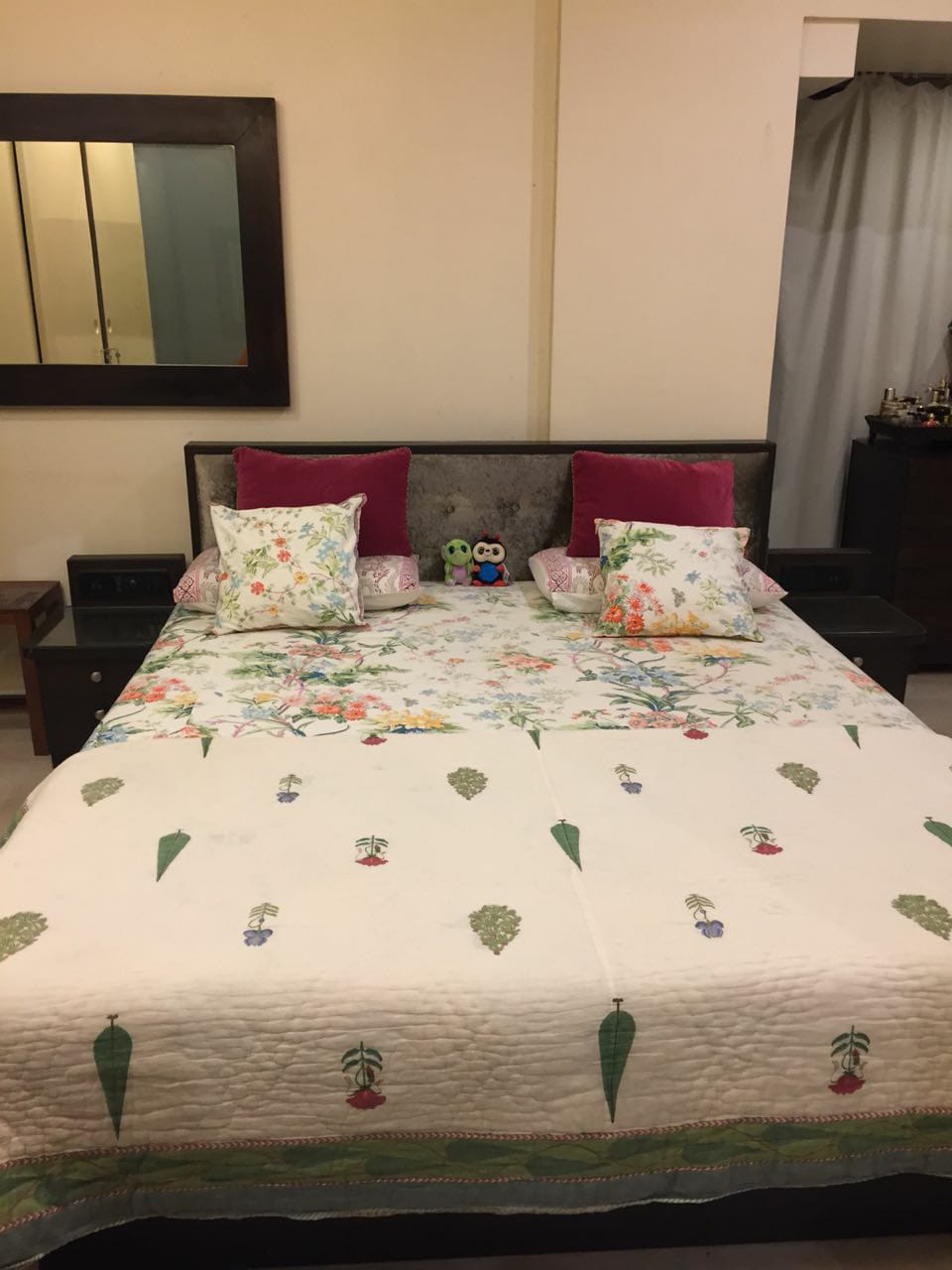 3 BHK Apartment for Sale in Bandra West Mumbai