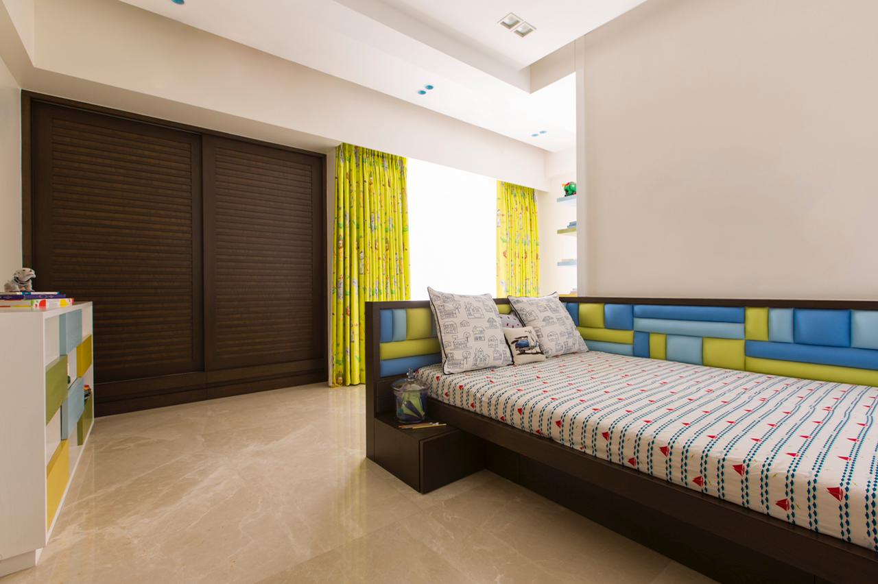 4 BHK Apartment for Rent in 15th Road Mumbai