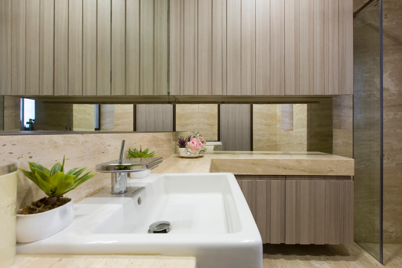 4 BHK Apartment for Sale in 15th Road Mumbai