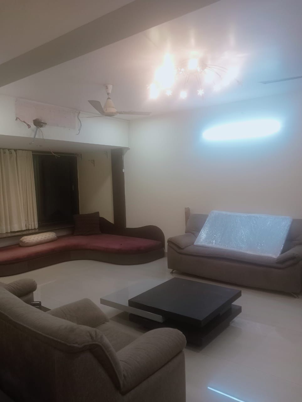 4 BHK Apartment for Rent in Juhu Mumbai