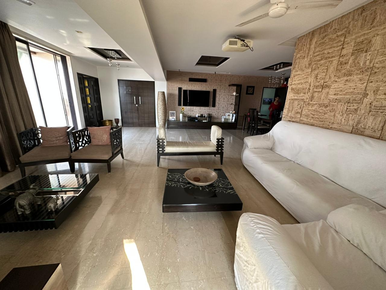 3 BHK Apartment for Sale in Almeida park Mumbai