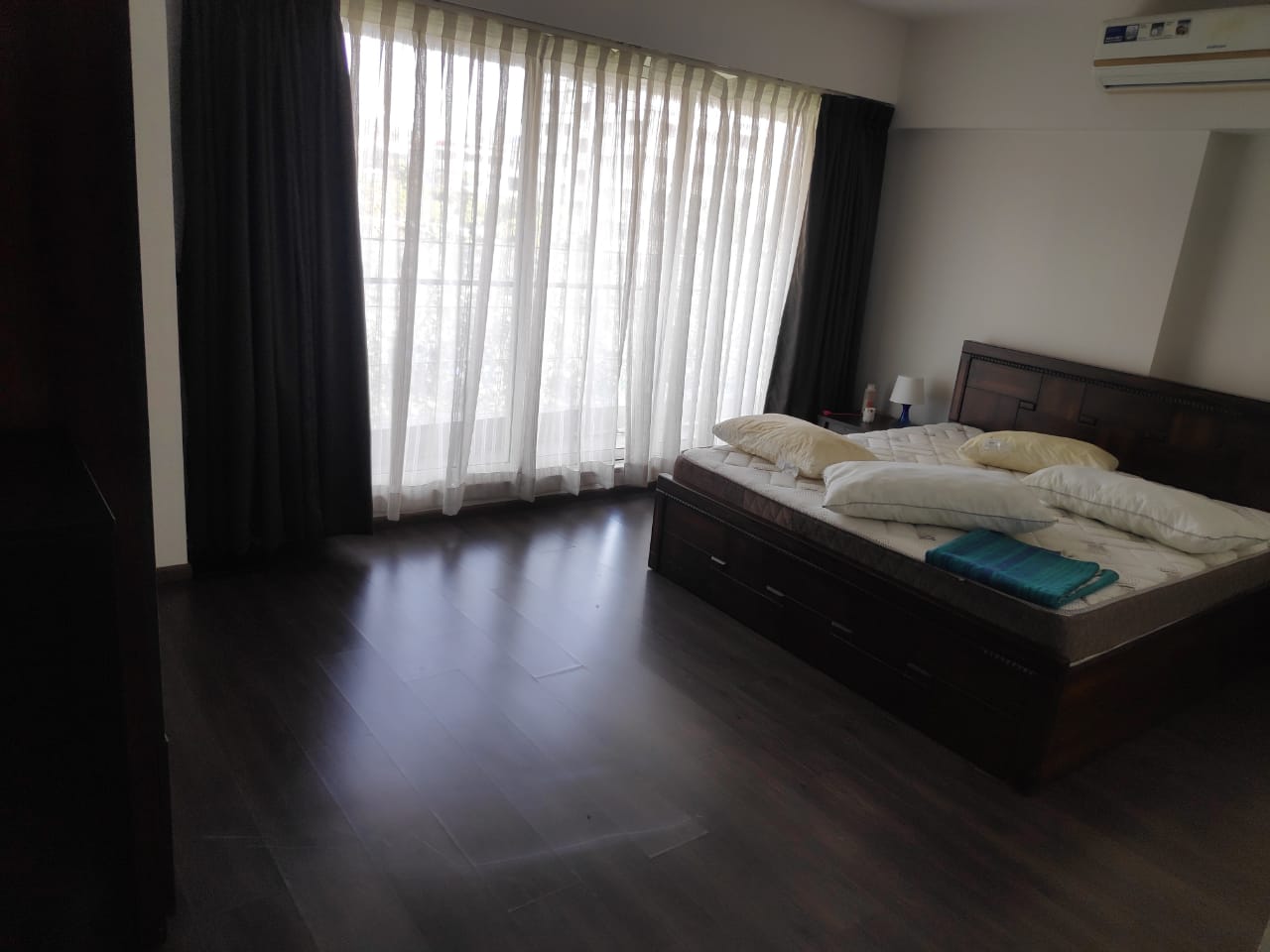 2 BHK Apartment for Sale in 15th rd Mumbai