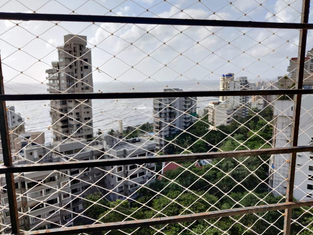 3 BHK Apartment for Rent in Bandra West Mumbai