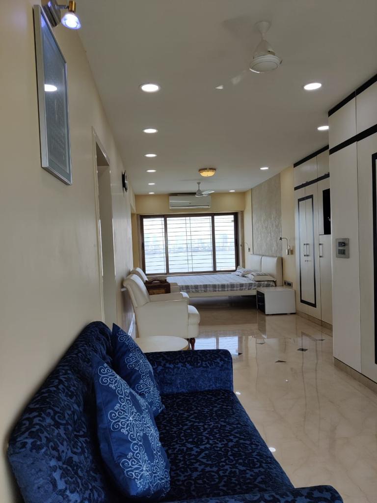 3 BHK Apartment for Rent in Bandra West Mumbai