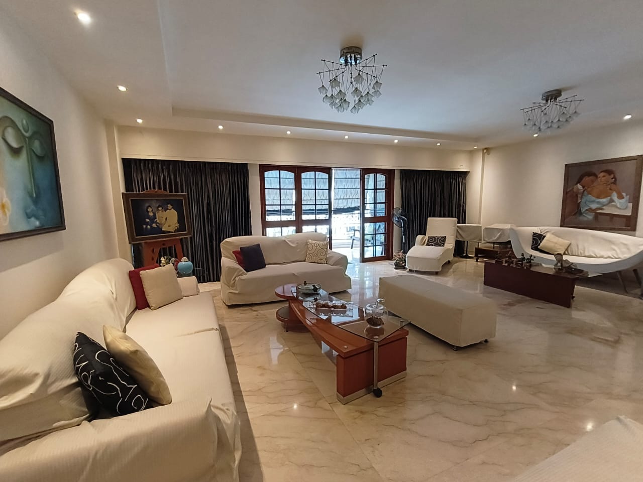 4 BHK Apartment for Sale in 16th Road Mumbai