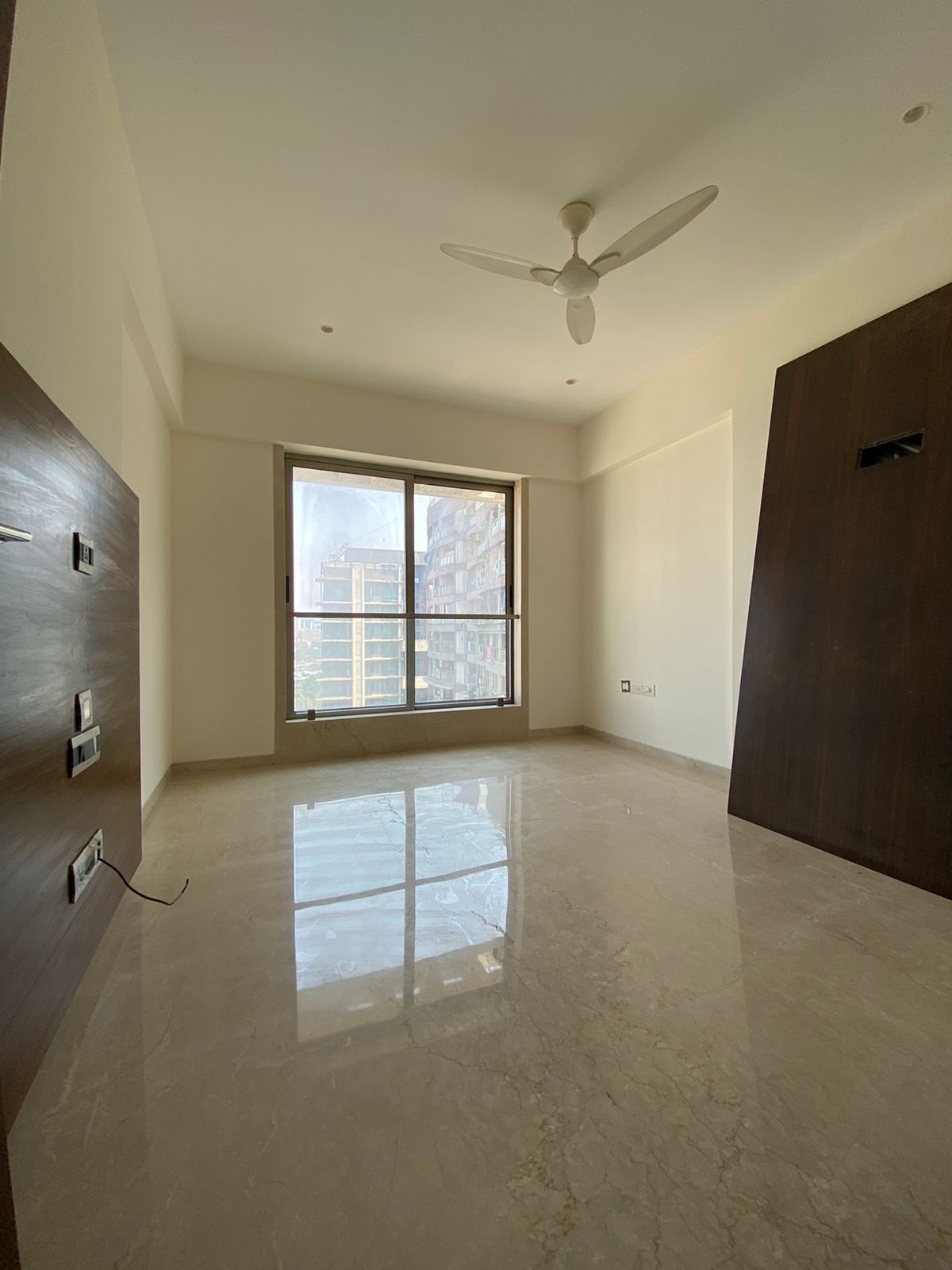 3 BHK Apartment for Sale in Khar West Mumbai