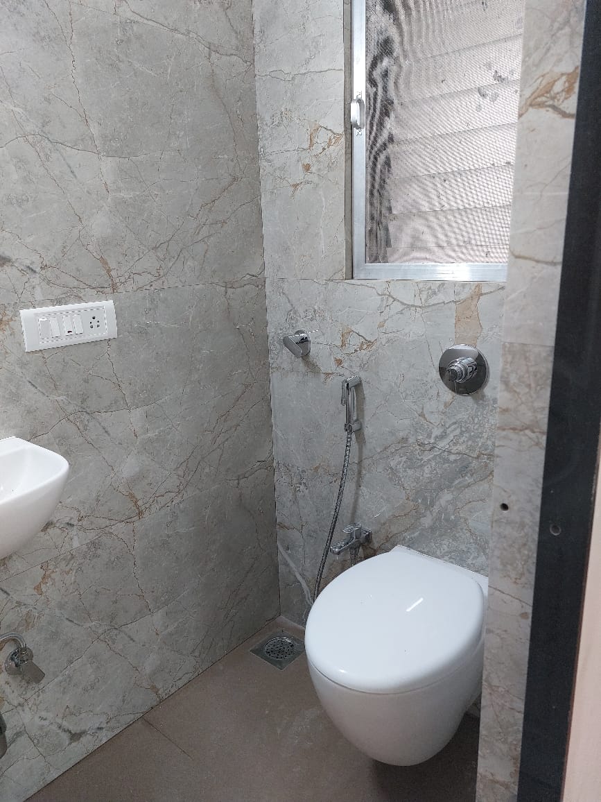 3 BHK Apartment for Rent in Bandra East Mumbai