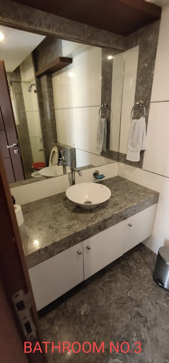 3 BHK Apartment for Rent in 16th Road Mumbai