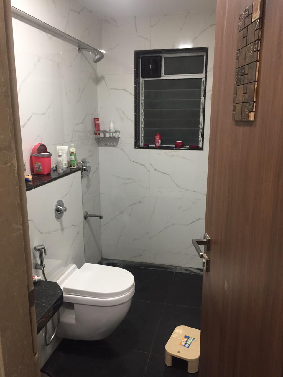 2 BHK Apartment for Sale in Bandra West Mumbai