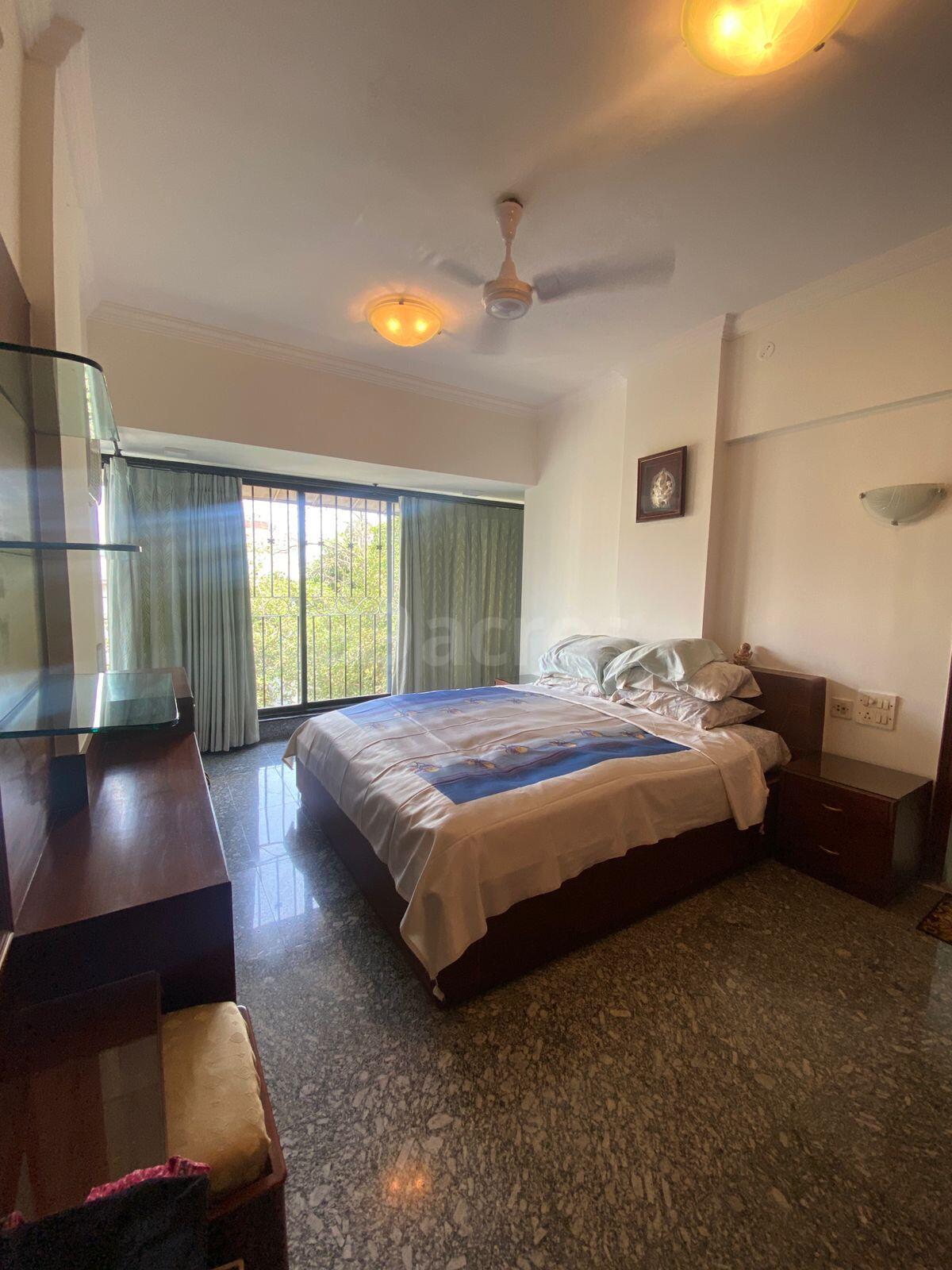 3 BHK Apartment for Sale in Bandra West Mumbai