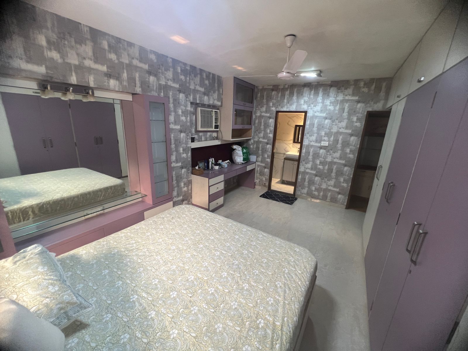 3 BHK Apartment for Sale in Khar West Mumbai