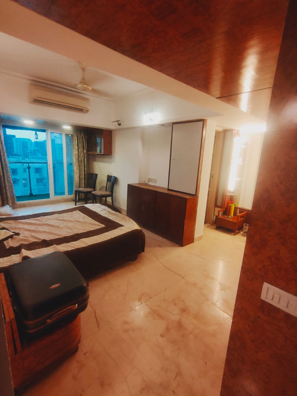 5 BHK Apartment for Sale in Bandra West Mumbai