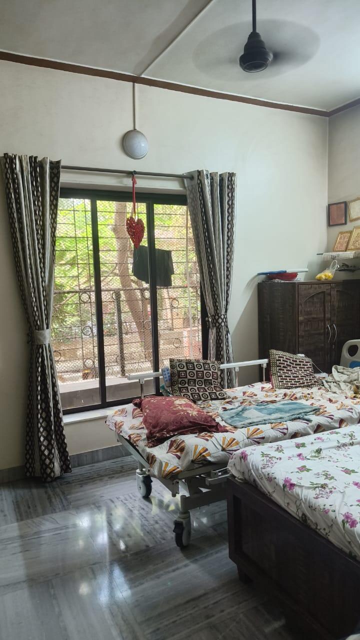 2 BHK Apartment for Sale in North Avenue Road Mumbai
