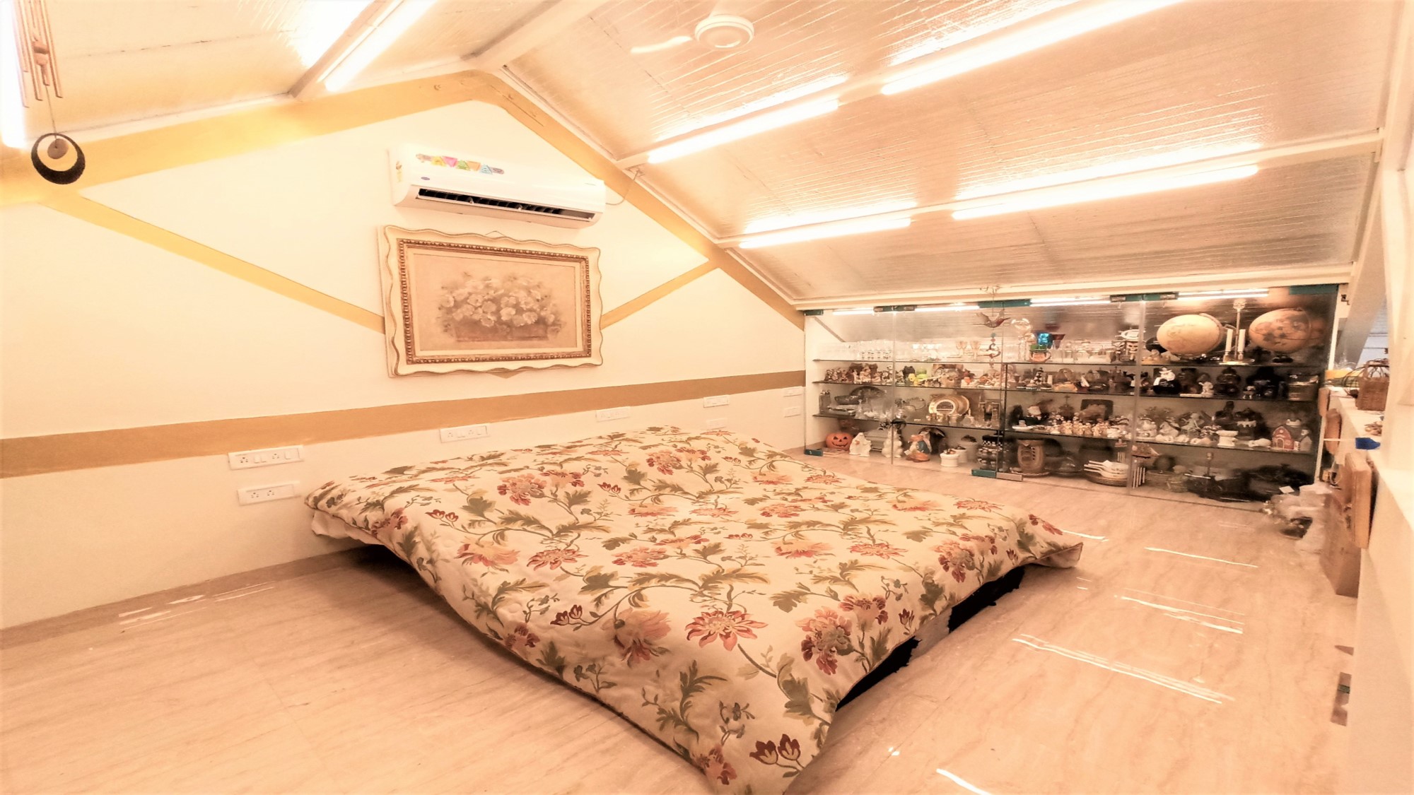 1 BHK Apartment for Rent in 1st Road Mumbai