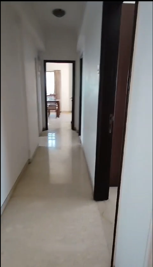 3 BHK Apartment for Rent in Off Perry Cross Road Mumbai
