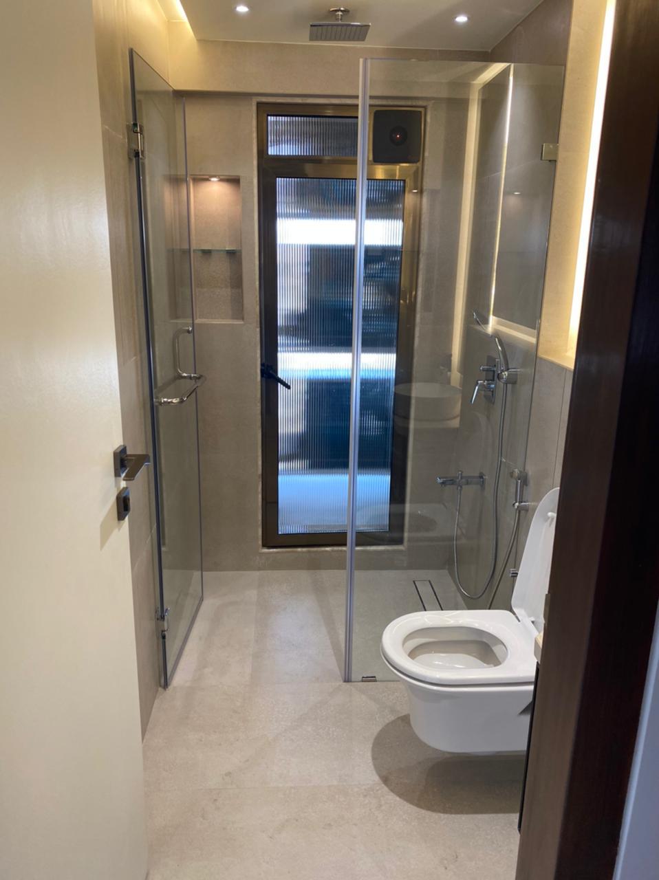 3 BHK Apartment for Rent in Bandra West Mumbai